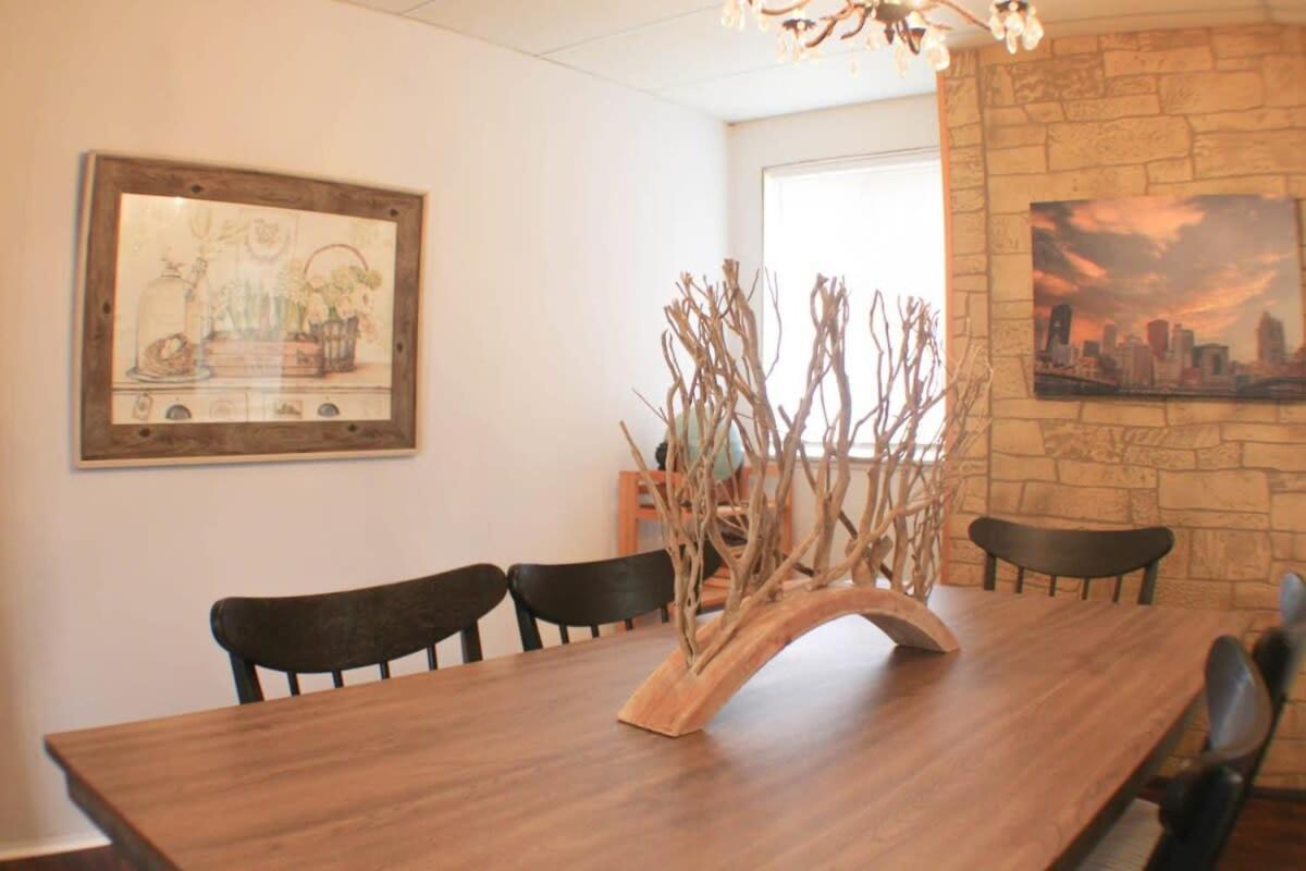 Apartmán Massive 4 Bed House-Short Walk To Amazing View Pittsburgh Exteriér fotografie